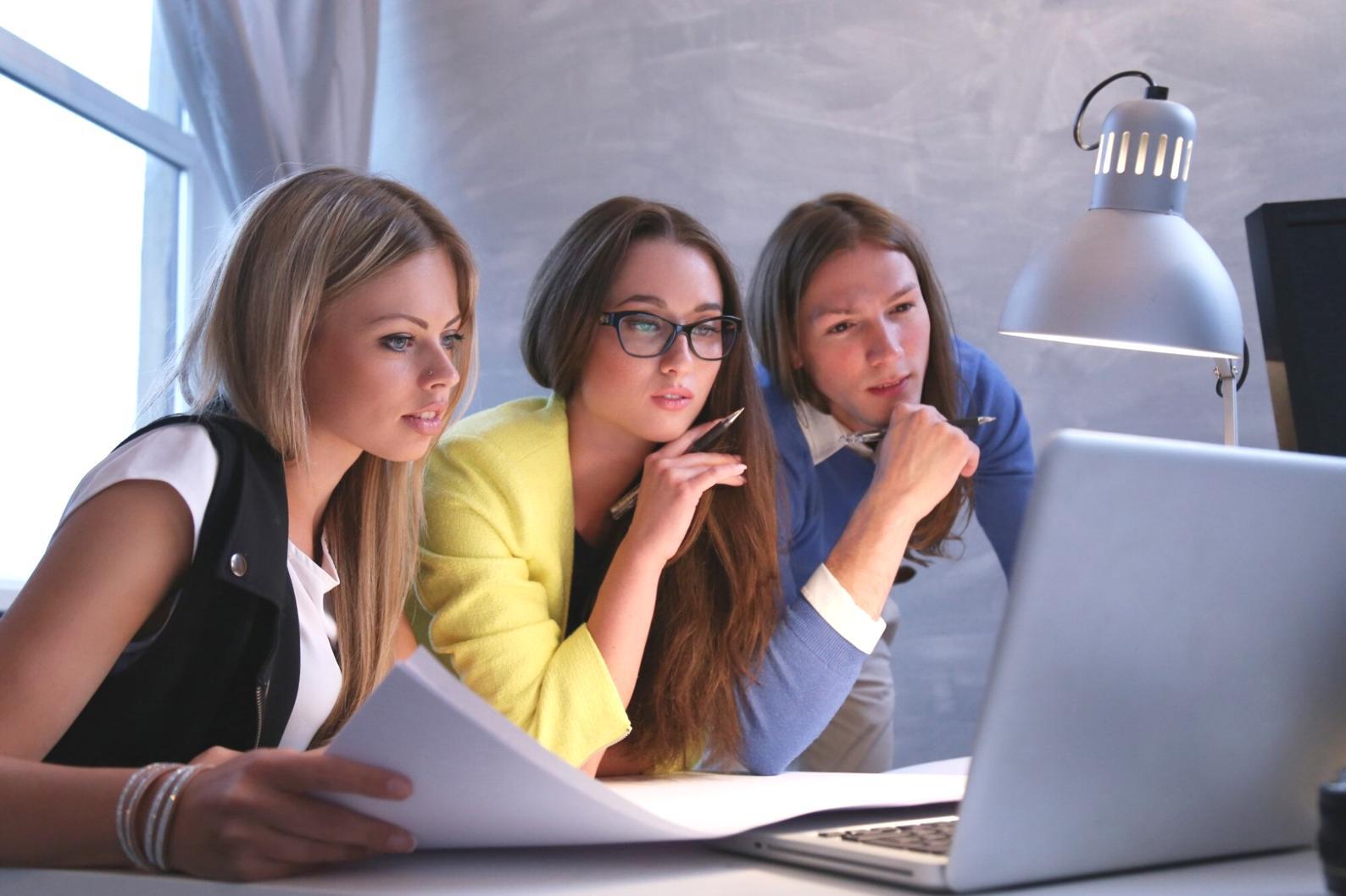 Digital tools and software training